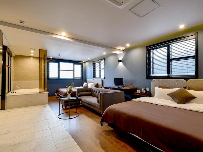 Brown Dot Yangjeong Hotell Busan Eksteriør bilde